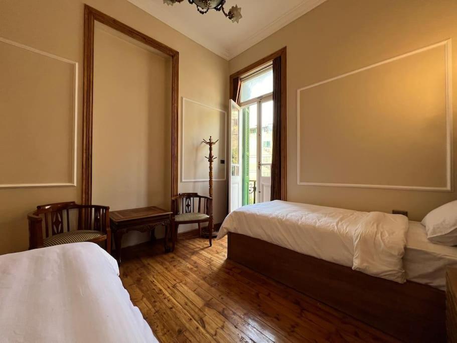 Authentic 3Br Apartment In Downtown, Caïro Buitenkant foto